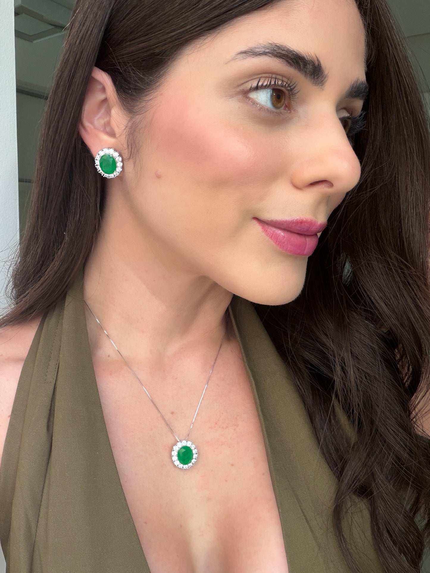 Conjunto Oval Cravejado Prata 925